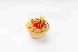 Мини-круассаны с пастой из лосося