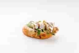 Брускетта с бри и карамелизированной грушей