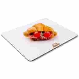 Мини-круассан с прошутто, черри и пармезаном